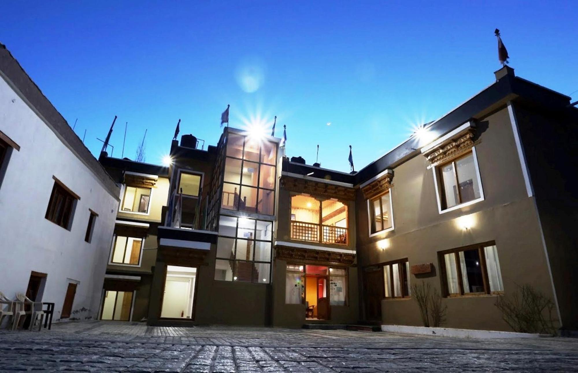 Tih Hotel Jorchung Leh Exterior photo